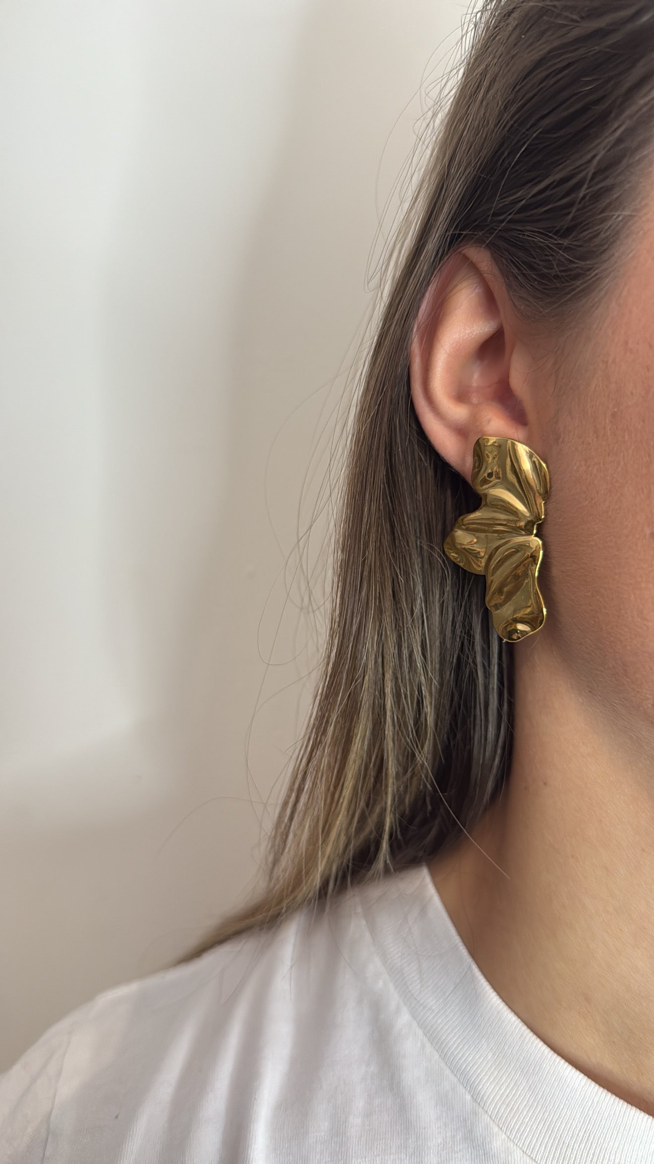 Boucles d'oreilles or motif "fleur" en acier inoxydable