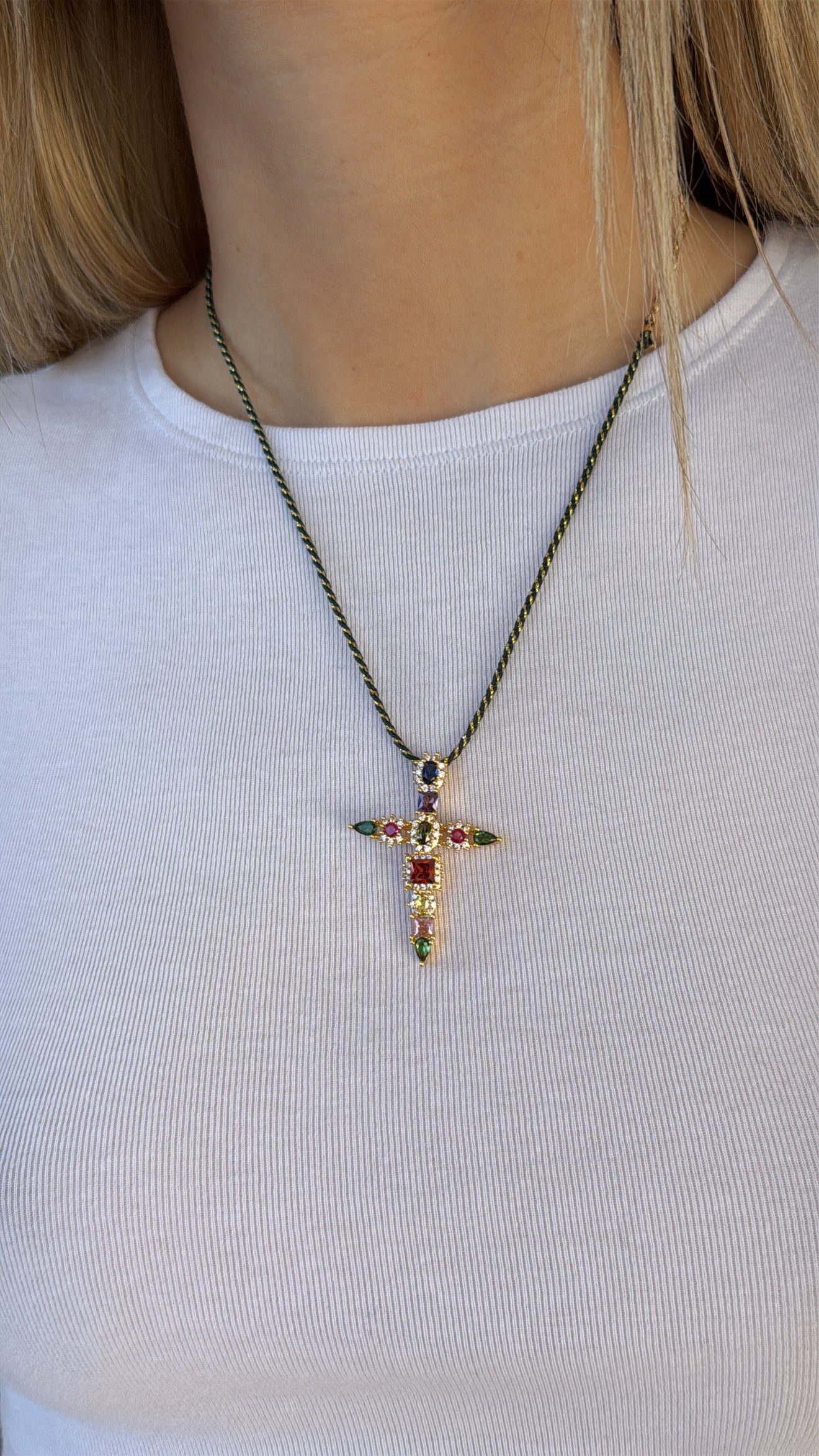 Collier " croix éclat"