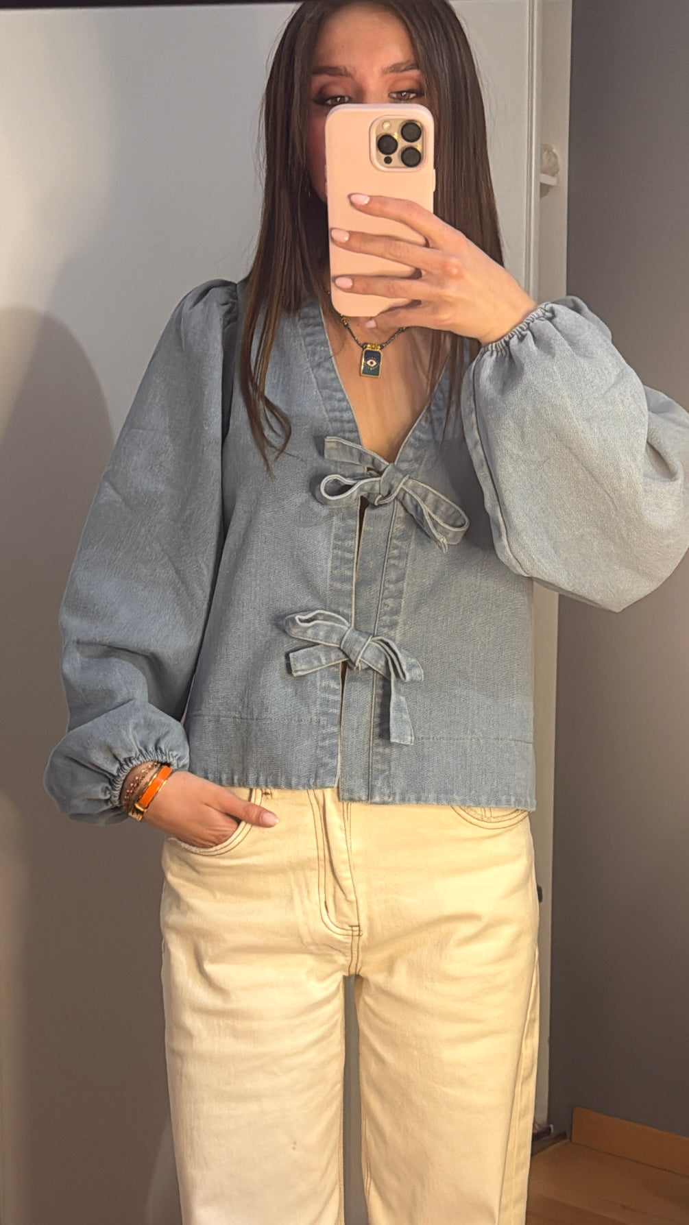 Haut à nœud en jean